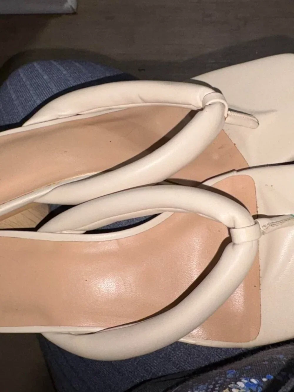 A New Day Women's Cream and White Sandals